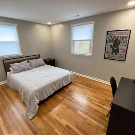 New Listing The Playhouse With Games &