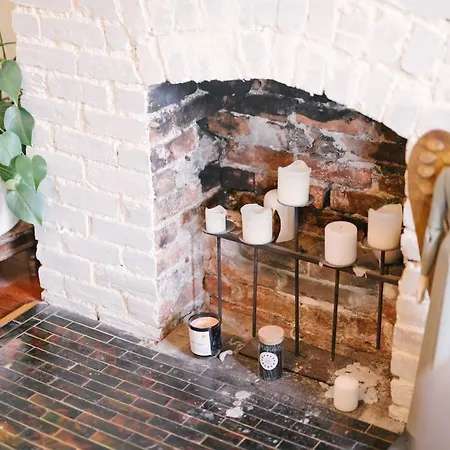 Historic Gem 4 Bedroom With Pool, Walk To Hotspots Nashville