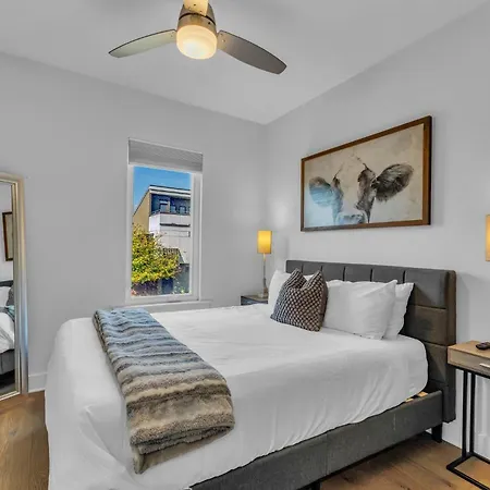 Evanston Apartment *