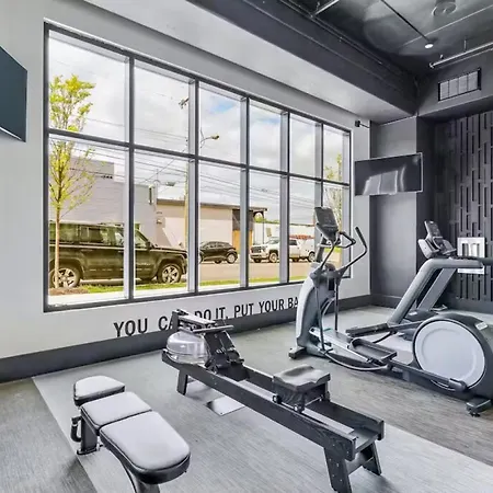Apartment Oasis At The Muse Modern 2br With Balcony & Rooftop Views Nashville