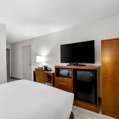 Comfort West
