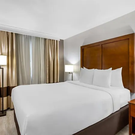 Comfort West 4*
