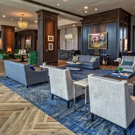 Hilton Hills Hotel 4*