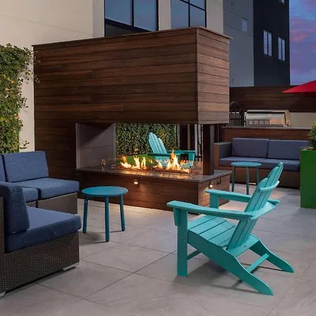 Tru By Hilton Downtown Convention Center Hotel 3*