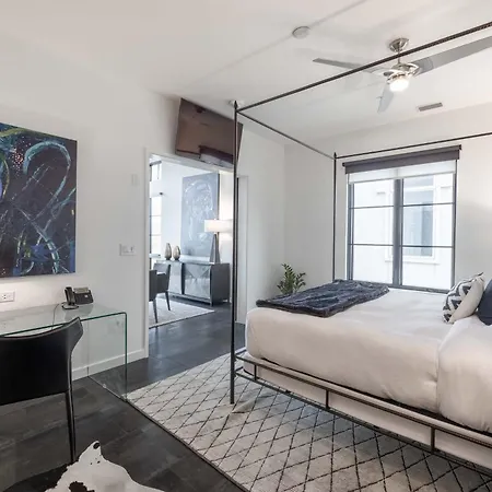 121 By Avantstay 4*