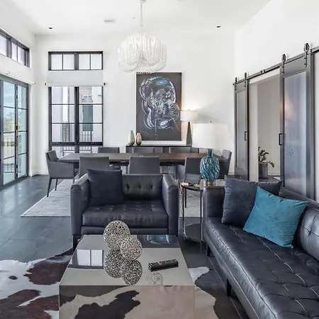 121 By Avantstay 4* Nashville