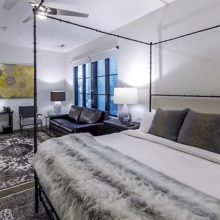 121 By Avantstay 4*