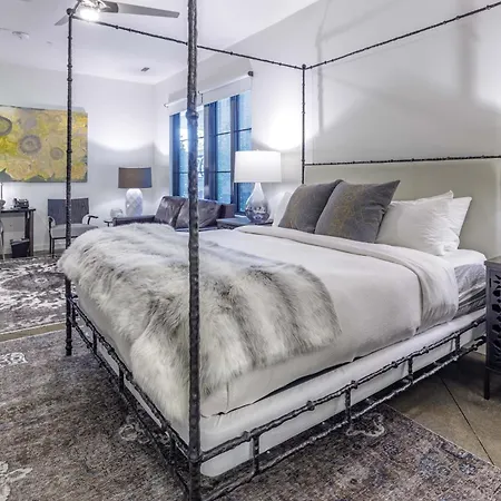 121 By Avantstay Nashville