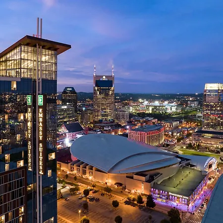 Hotel Embassy By Hilton Downtown 4*