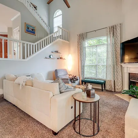 Family W/ Deck: 12 Mi To Downtown Nashville! *