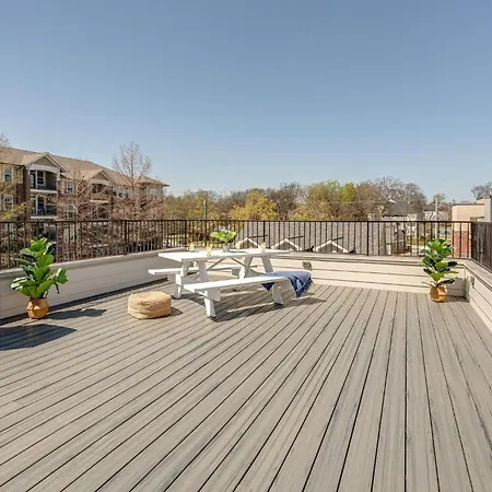 Mesmerize Melrose - 5 Mins To Broadway - Rooftop Deck