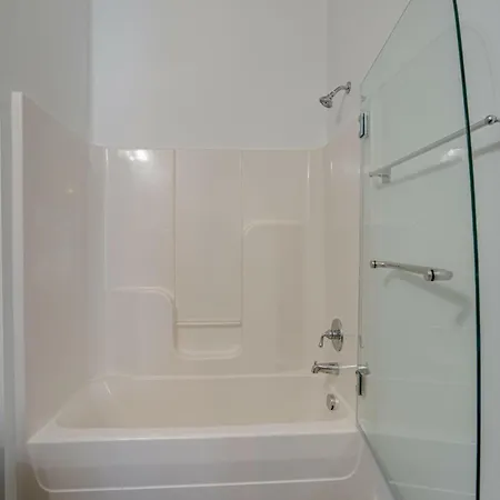 Lofts At 30th - Urban - 6 Mins To Broadway Holiday home *