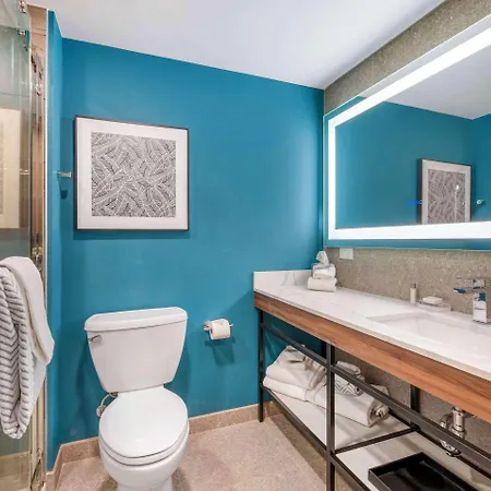 Hotel Cambria Midtown Nashville