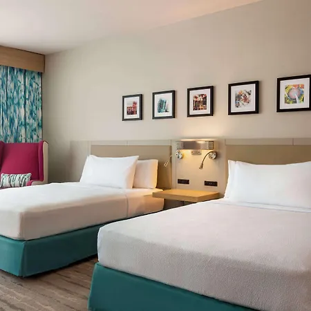 Hotel Hilton Garden West End Avenue