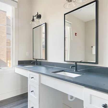 The Magnolia By Avantstay Apartment