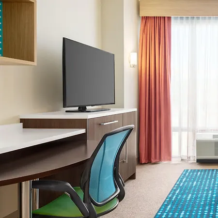 Home2 By Hilton West End Avenue 3*