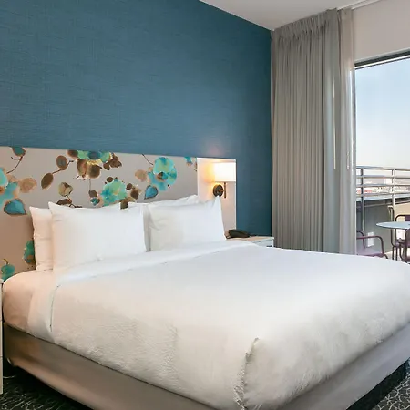 Hotel Towneplace Downtown/capitol District 3*