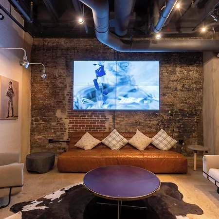 Moxy Downtown Nashville