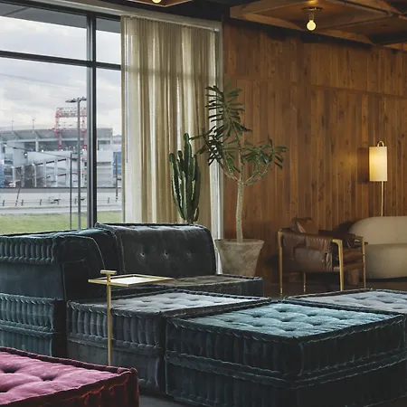Hotel Drift
