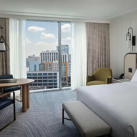 Hotel Conrad 5*