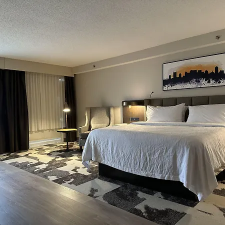 Hotel Crowne Plaza Airport By Ihg Nashville