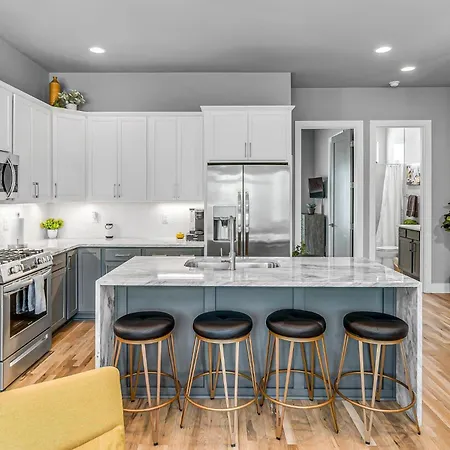 Nest - Rooftop Patio - Mins To Broadway Holiday home