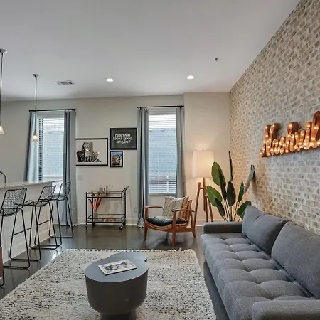 Holiday home Modern Loft Near West End *