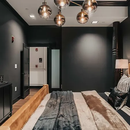 Starr Piano - Highball And Bellamy - 8 Bedroom * Nashville