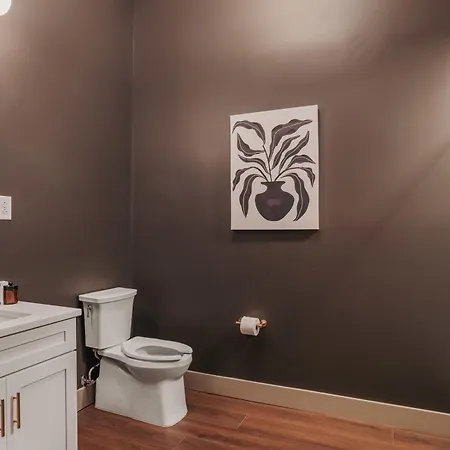 Starr Piano - Roxie And Carraway - 8 Bedrooms Holiday home *