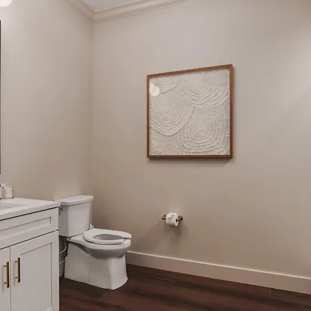 Starr Piano - Highball And Bellamy - 8 Bedroom Holiday home Nashville
