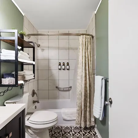 Downtown Riverfront Unit 820 Nashville