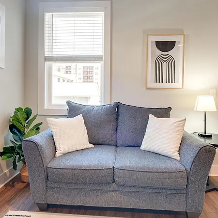 Melrose Melody - 5 Mins To Broadway Holiday home Nashville