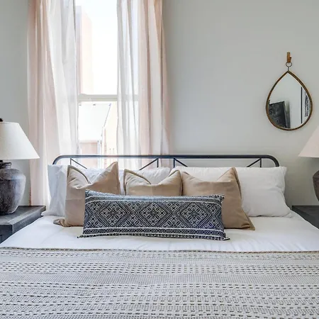 Holiday home Lofts At 30th - Modern Life - Mins To Broadway Nashville
