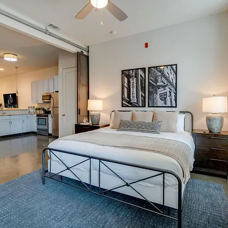 Lofts At 30th - Modern Escape - Mins To Broadway Holiday home *