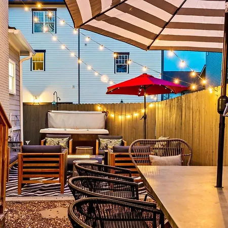 Holiday home Southern Elegance-private Hot Tub-walk To 12 S Nashville