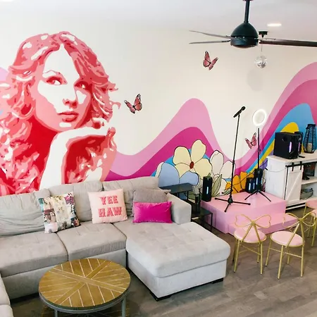 Hottub/karaoke-10min To Dt-9 Beds-swiftie's * Nashville