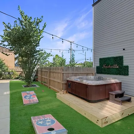 Holiday home 10m To Dt-hottub/pool Tb/karaoke -johnny Cash Hm Nashville