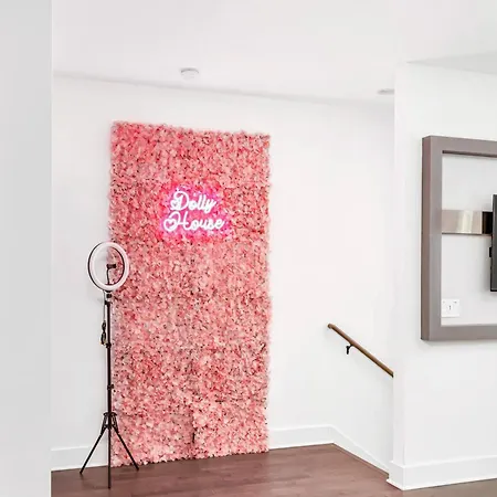 Hottub/karaoke-10min To Dt-9 Beds-swiftie's Holiday home