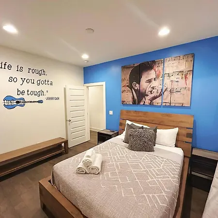 Holiday home 10m To Dt-hottub/pool Tb/karaoke -johnny Cash Hm *