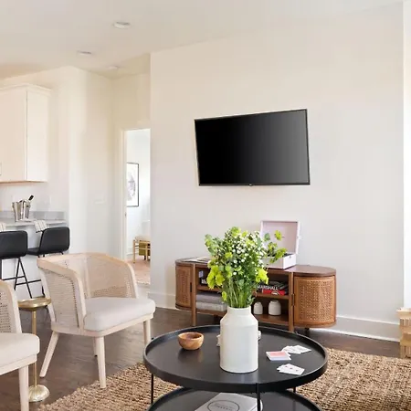 Holiday home Hart Buyout 5 By Avantstay Two Town House Buyout W Modern Amenities In Nashville