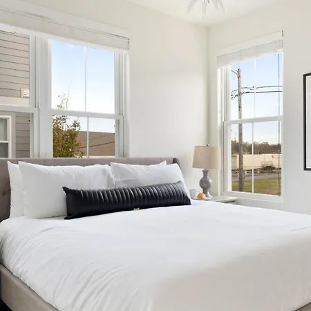 Hart Buyout 5 By Avantstay Two Town House Buyout W Modern Amenities In Holiday home *