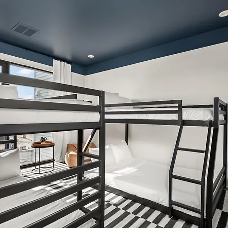 The Eighteen By Kasa Hotel Nashville