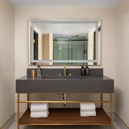 The Printing House Hotel, Tapestry Collection By Hilton Hotel 4*