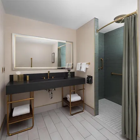 The Printing House Hotel, Tapestry Collection By Hilton Nashville