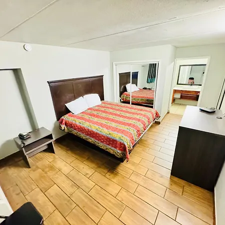 Hotel Cumberland Near Downtown - Nashville, Tn