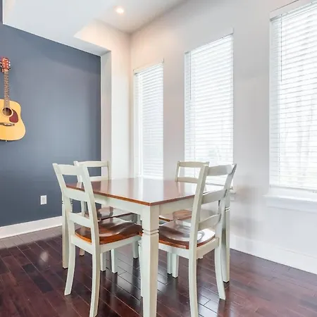The Taylor By Local