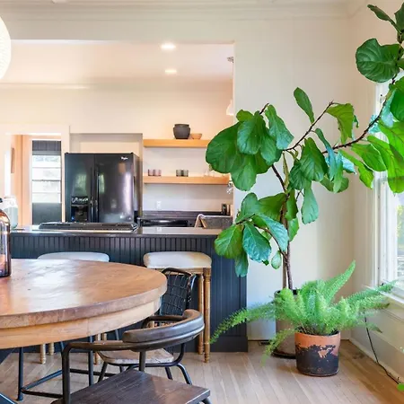 Chapel House By Avantstay Holiday home *