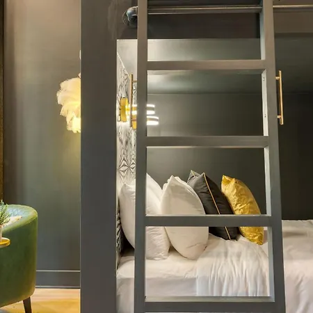 Lischey Loft By Avantstay Holiday home
