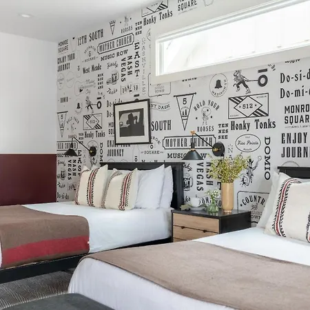 Holiday home 3 Townhomes By Avantstay Sleeps 36 12bdr Mins To Dt Broadway Painted Ladies
