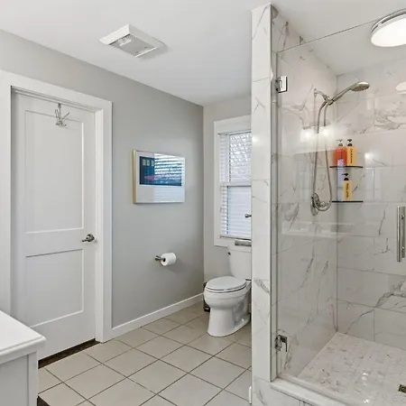 Spacious Modern Ranch 5 Miles To Downtown * Nashville